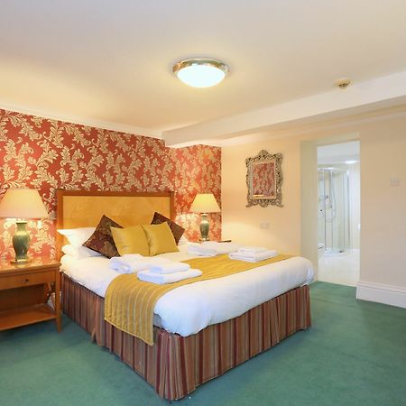 The Downe Arms Hotel Scarborough Dış mekan fotoğraf