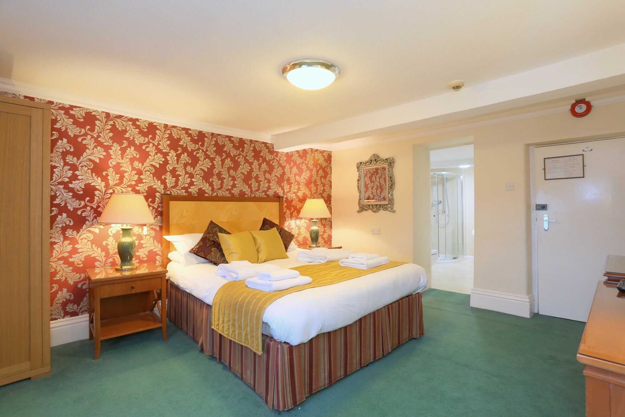 The Downe Arms Hotel Scarborough Dış mekan fotoğraf